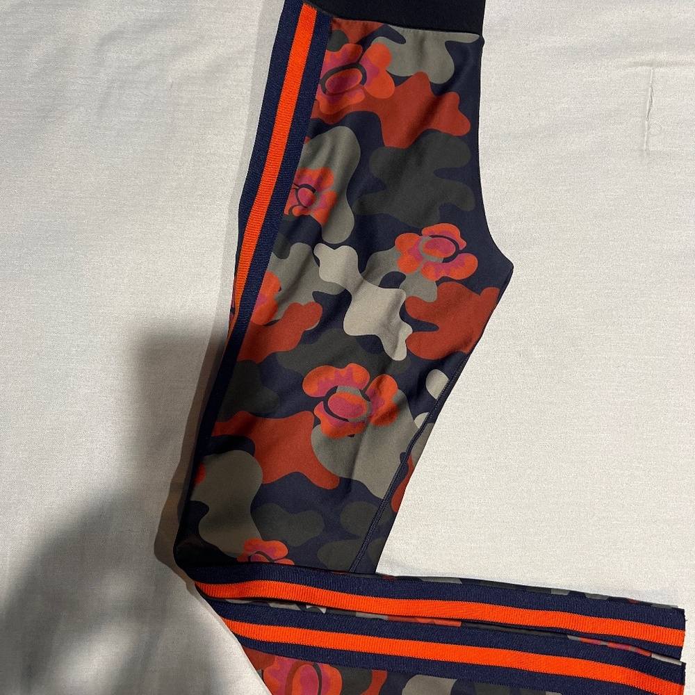 Workout pants